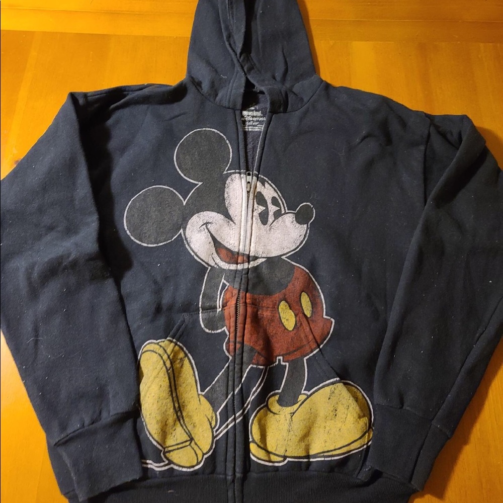 Official Mickey Mouse Disney World sweatshirt